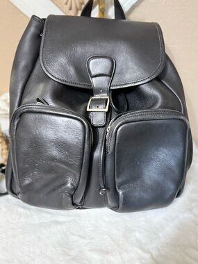 Coach Black Leather Men's Backpack with Front Pockets